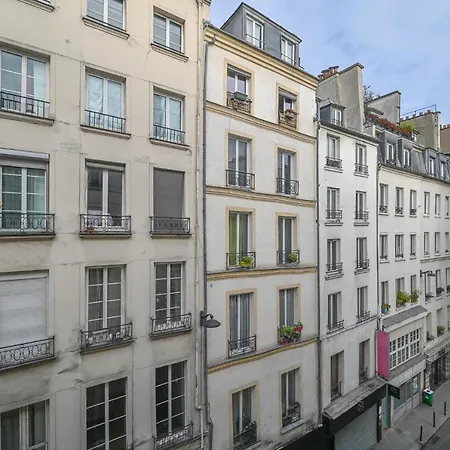 Clery 32 Parigi